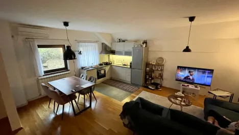 Se prodava 103m2 stan vo Kozle