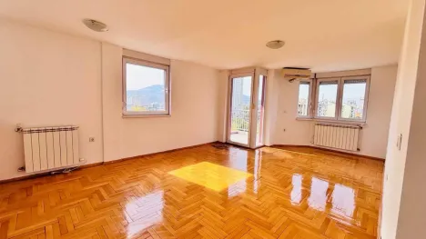 2318 Prodavame stan vo blizina na Djevahir